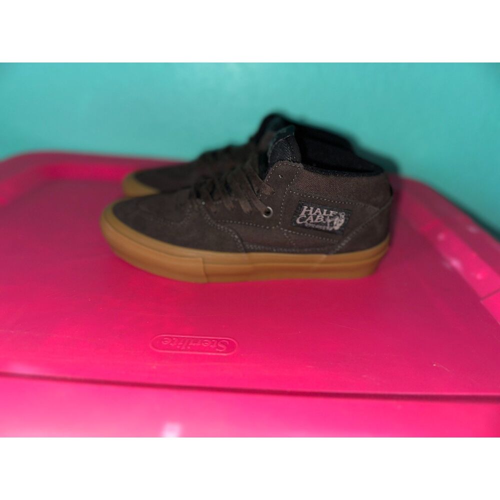 NWOT Vans Half Cab Shoes size 6